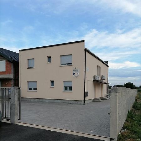 Apartament Martin1 Slavonski Brod Zewnętrze zdjęcie